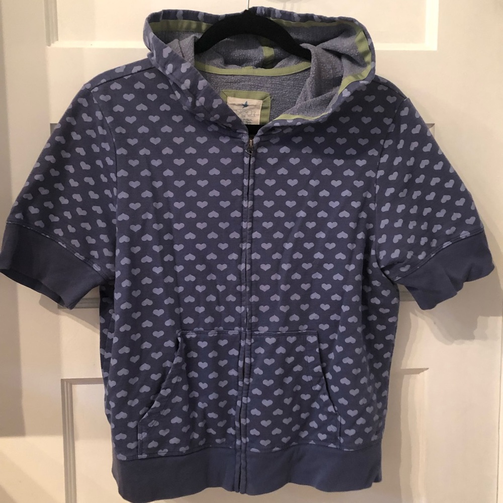Light weight hoodie